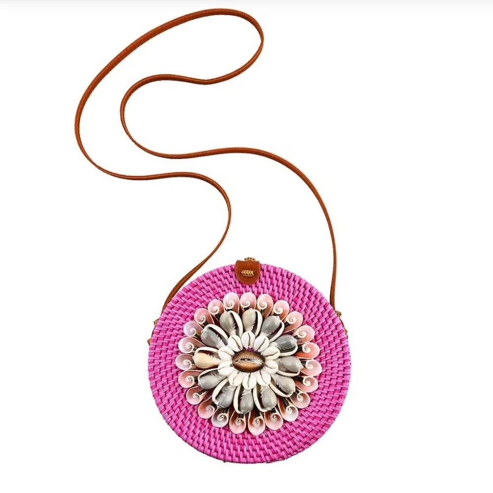 Pink Round Rattan Crossbody Bag‎ Seashell Floral Woven Boho Beach Purse Handbag